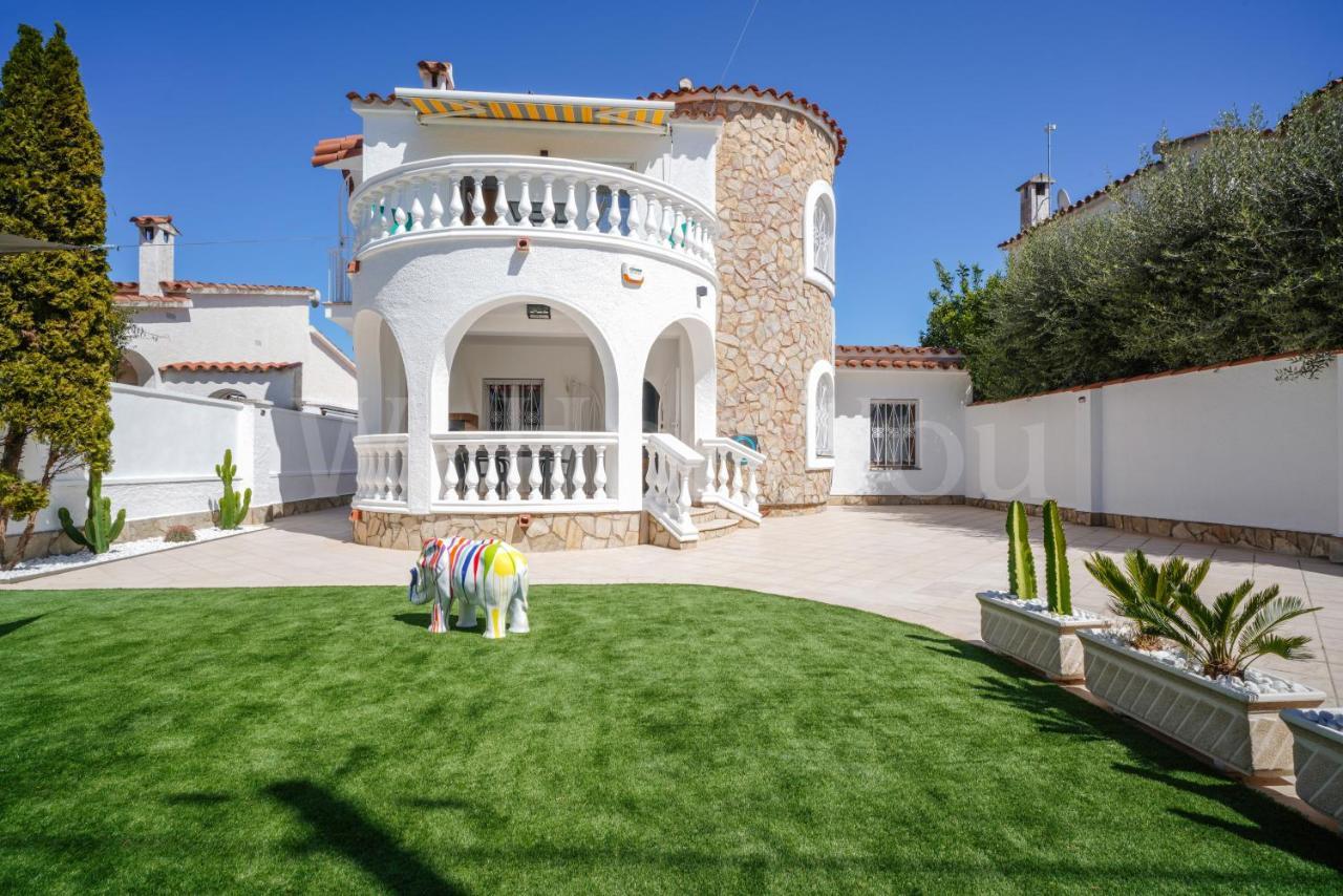 Villa Et Studio Avec Piscine - Wehostyou Ampuriabrava Exterior foto